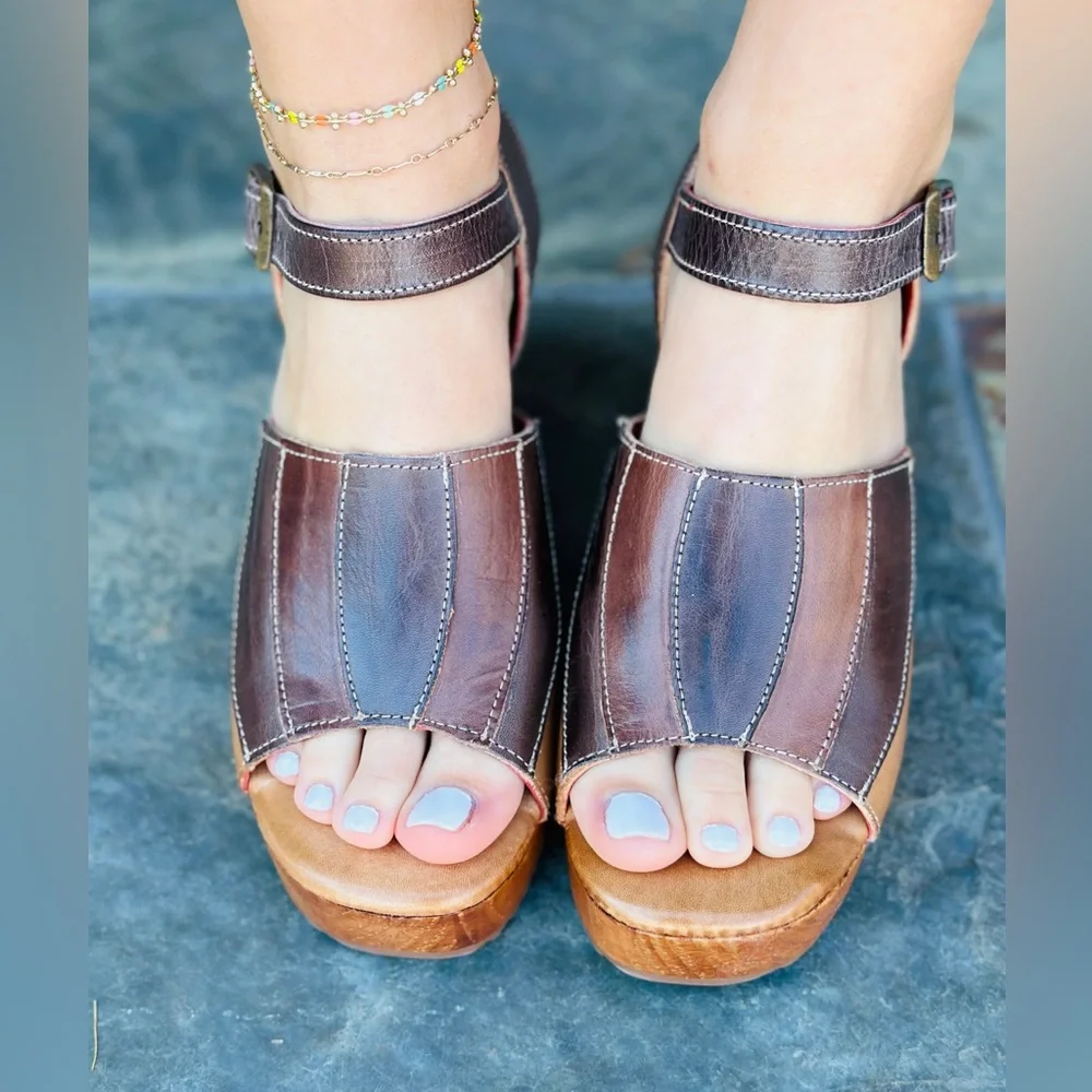 SOLD OUT
Bed Stu Jetsetter Clog Sandals Cold Brew Rustic NEW - Picture 10 of 16